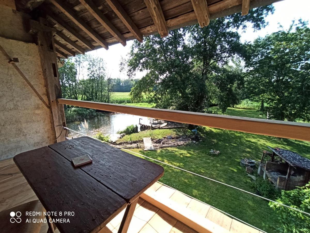 Le Moulin De Chamambard Hotel Saint-Denis-les-Bourg ภายนอก รูปภาพ
